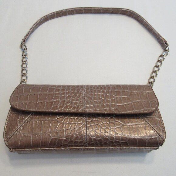 Liz Claiborne Metallic Champagne Gold Faux Croc L Flap Purse with Chain Strap - Picture 1 of 8